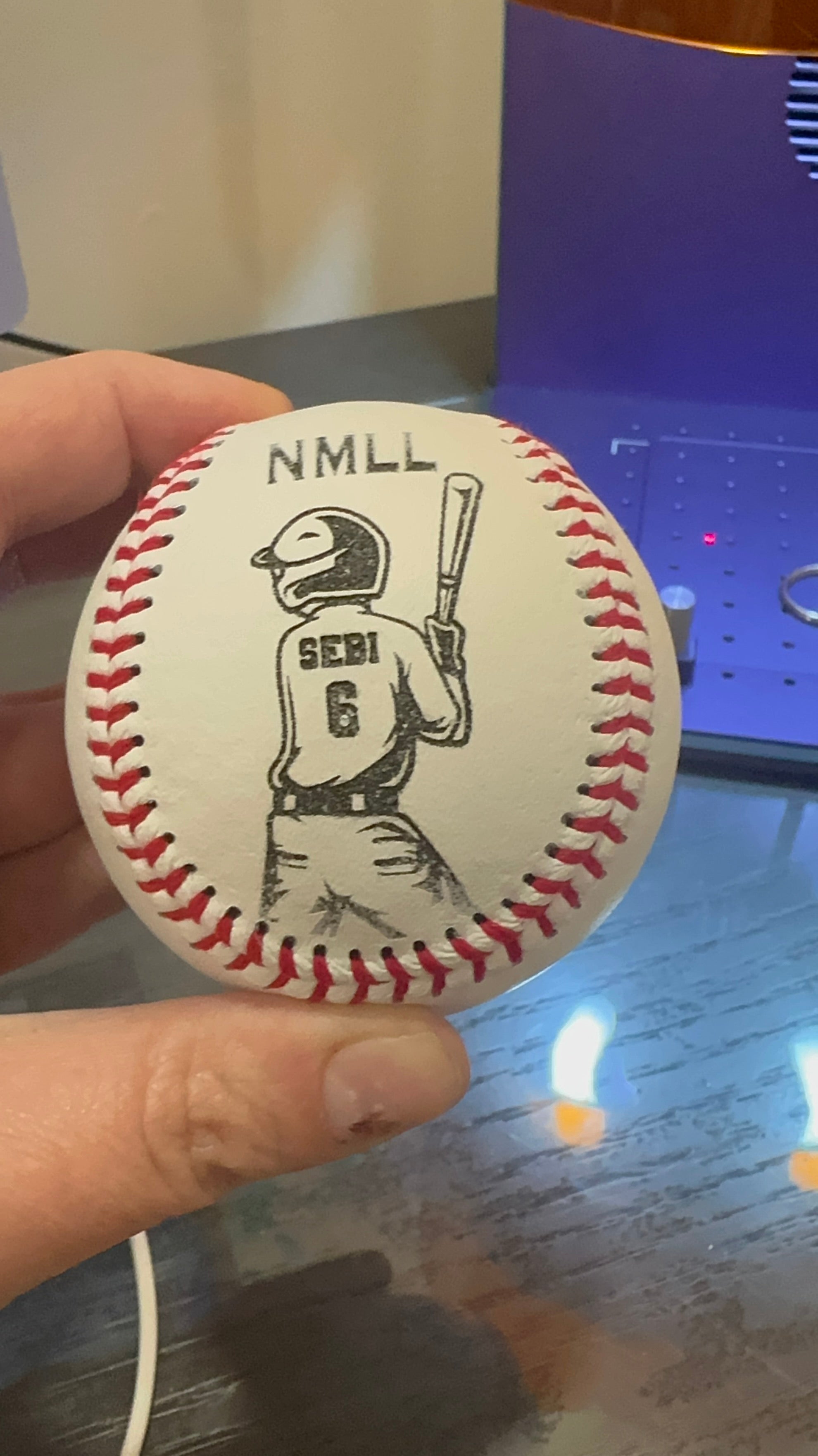 ⚾️🥎 Custom Engraved Baseballs & Softballs